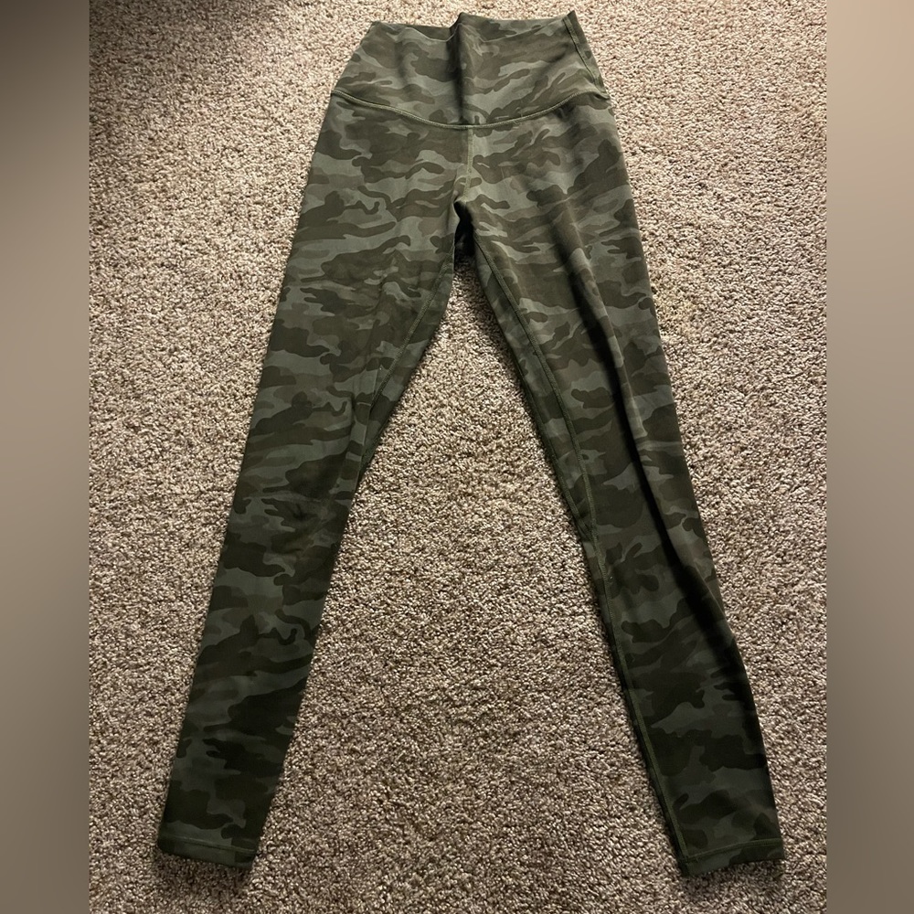 Green camo size s colorfulkoala full length leggings